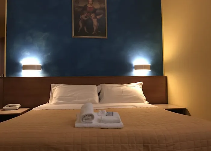 Pellegrino E Pace Hotel