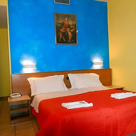 Hotell Pellegrino E Pace 2*