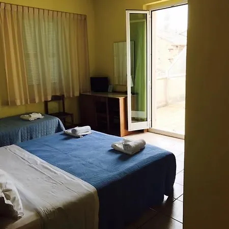 Pellegrino E Pace Loreto