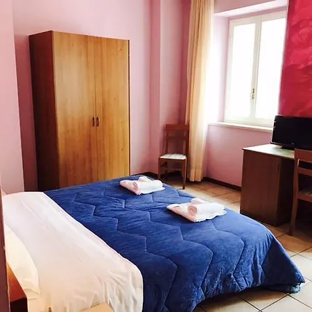 Pellegrino E Pace Loreto