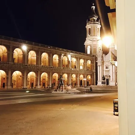 Pellegrino E Pace 2* Loreto