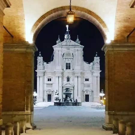 Hotel Pellegrino E Pace 2*