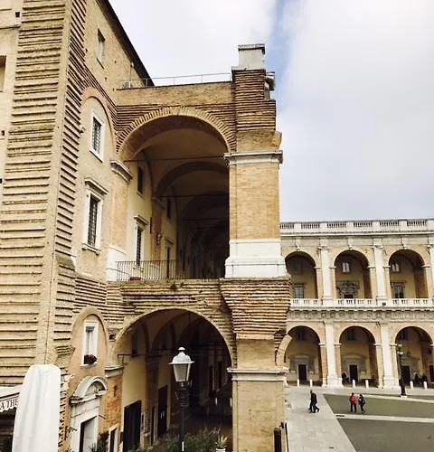 Pellegrino E Pace 2*