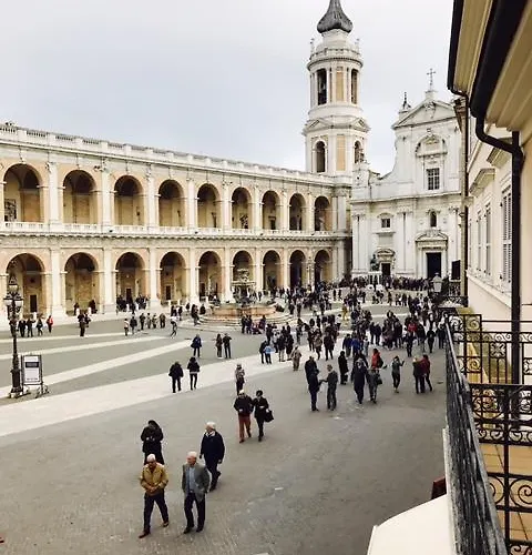 Pellegrino E Pace Hotel 2*