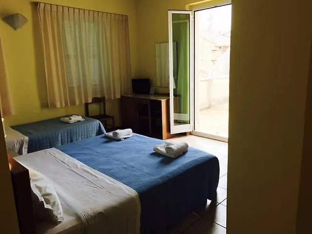 Pellegrino E Pace Loreto