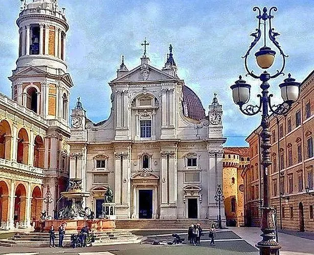 Hotel Pellegrino E Pace 2*