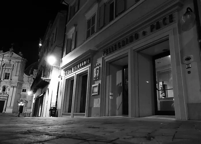 Pellegrino E Pace Hotel 2*